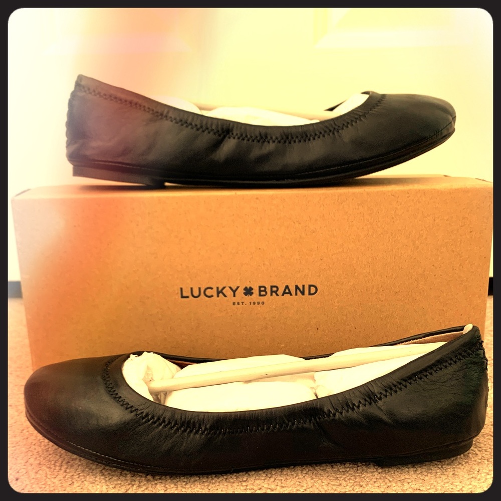 Lucky Brand Emmie Flat